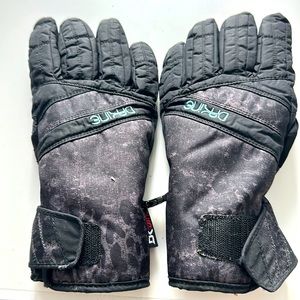 Women size small gloves